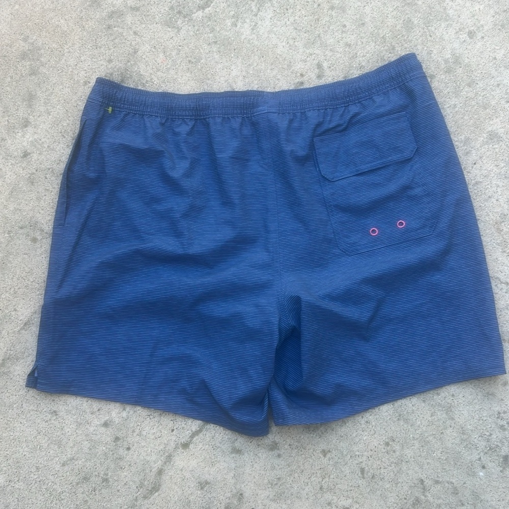 Vineyard Vines Performance Chappy Printed Shorts … - image 6